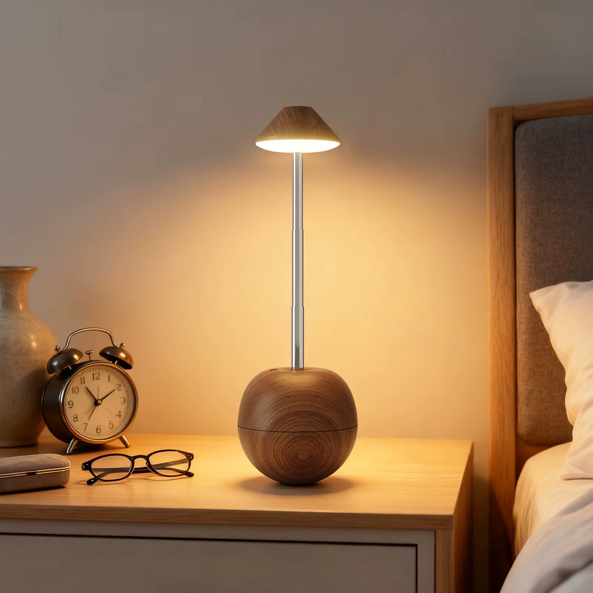 Adjustable Wooden Table Lamp - Modern Sculptural Design