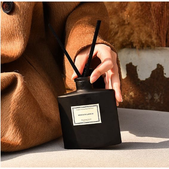 Hermes Earth Reed Diffuser - Pure Black Edition - 100ml